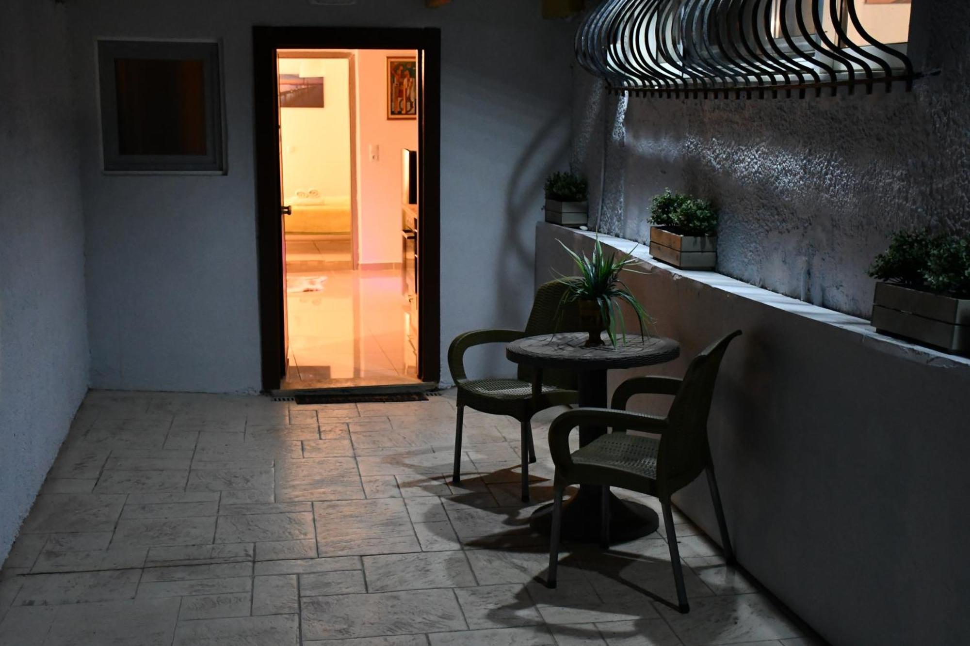 Johnson House Apartment Rafina  Exterior photo